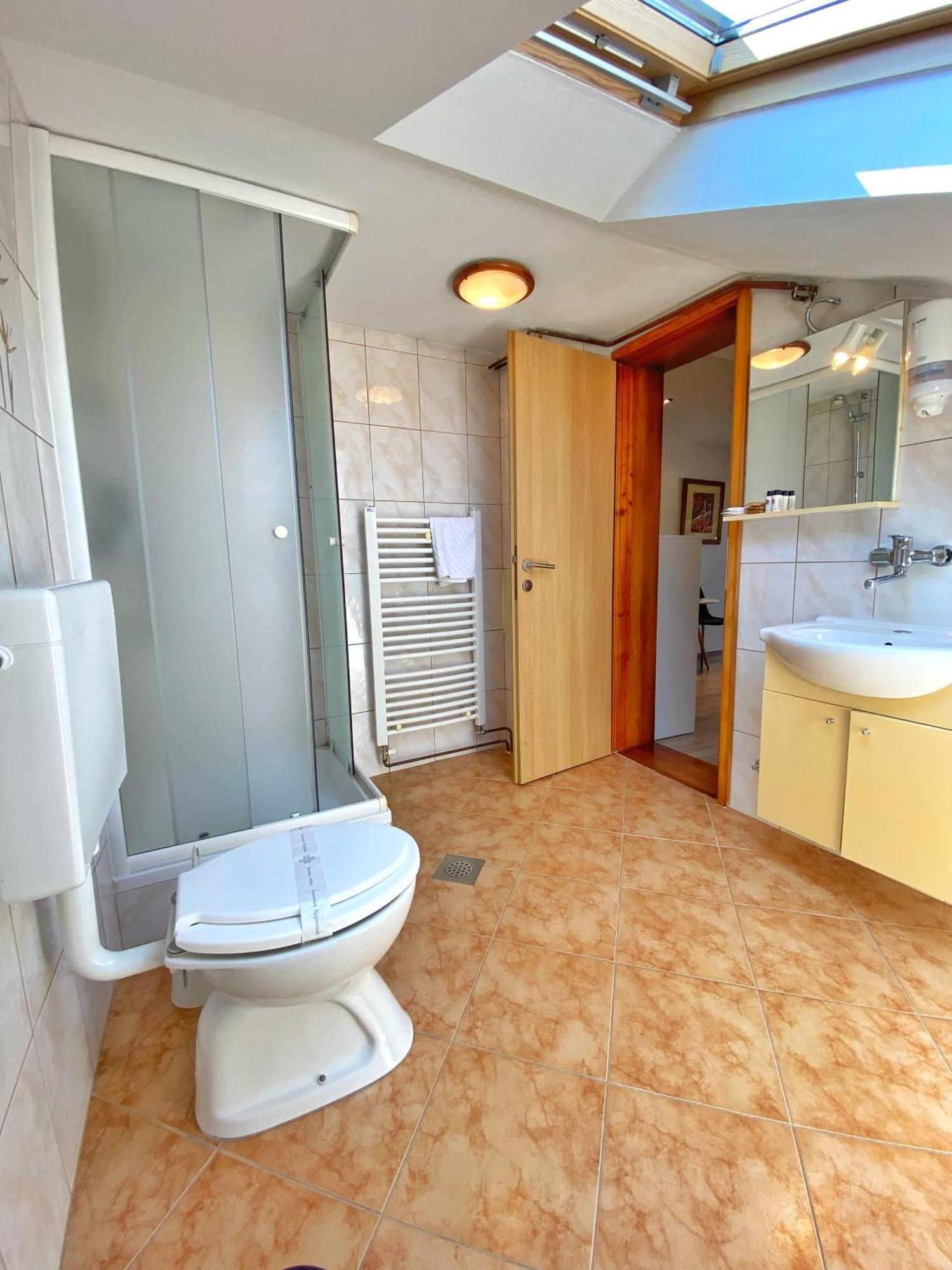 16 Lakes Guesthouse Grabovac  Exterior foto